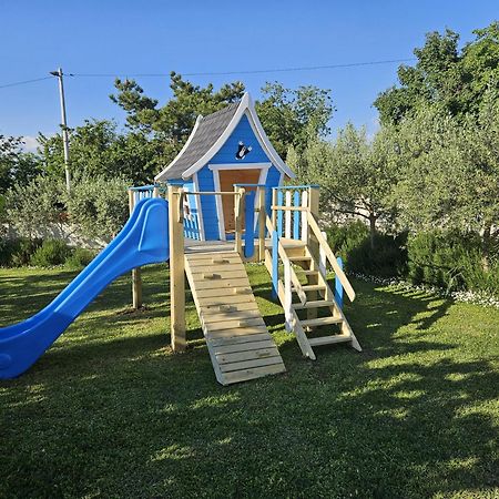 Zgornje Skofije Villa Emi מראה חיצוני תמונה